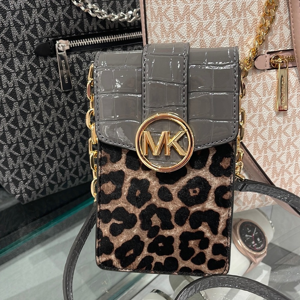 Michael Kors Carmen Small NS Phone XBODY HairCalf 
HTHR Gray Multi